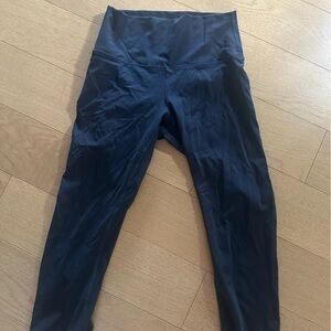 LULULEMON WUNDER UNDER 23” NAVY